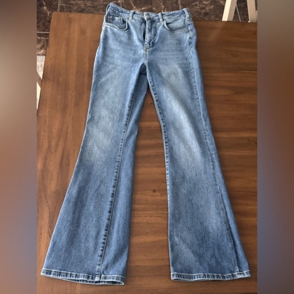 Pilcro Classic Blue Flared Women's Jeans 27